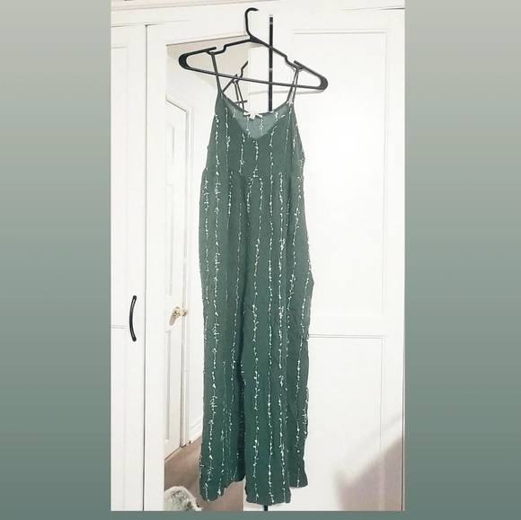 Jumpsuit - Picture 2 of 2